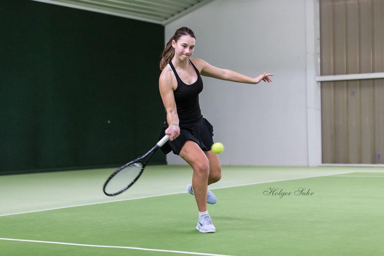 Chelsea Seidewitz 422 - Holmer Indoor Cup